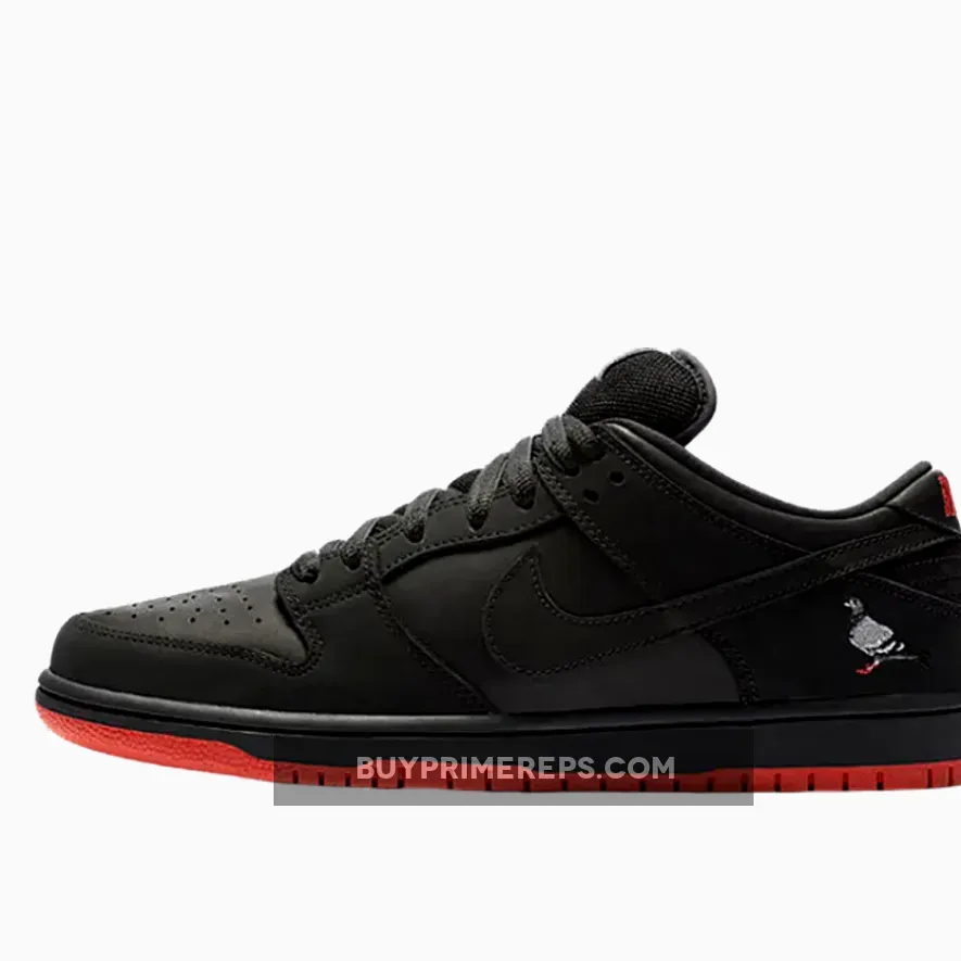 Jeff Staple x Nike SB Dunk Low 