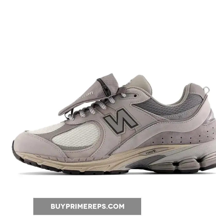 New Balance 2002R Grey Pocket