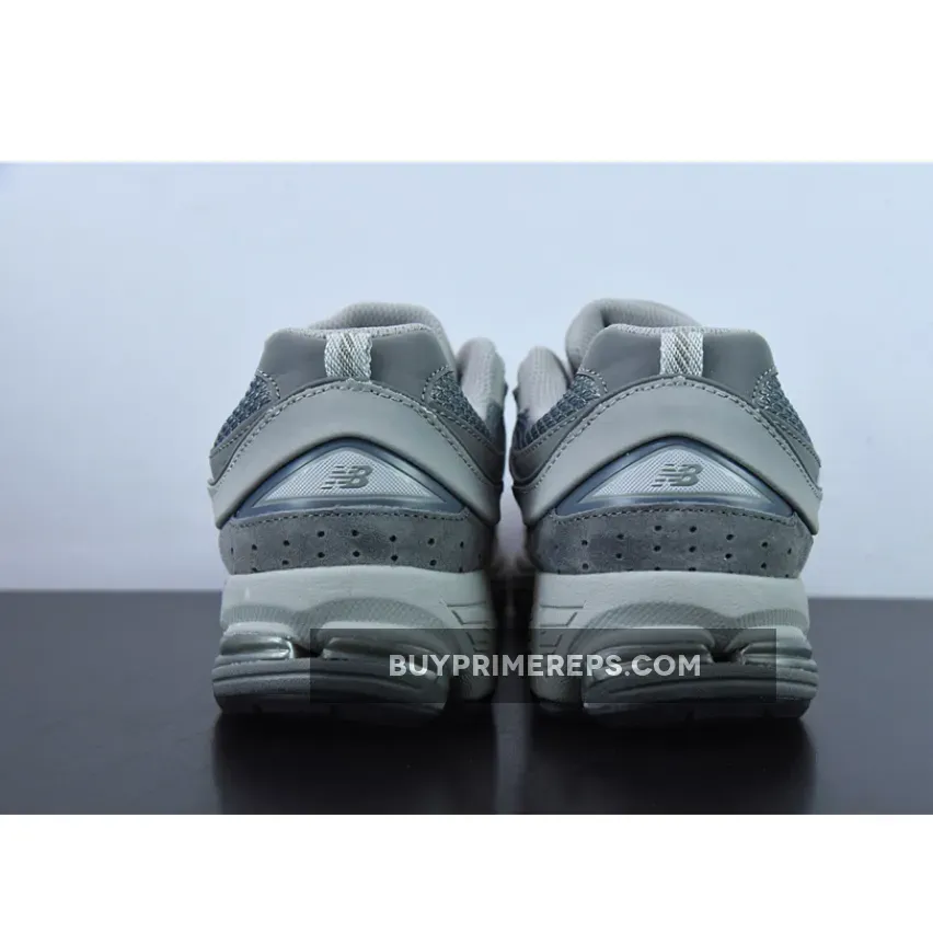 New Balance 2002R Grey Pocket