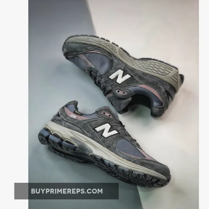 New Balance 2002R Magnet/Mood Indigo