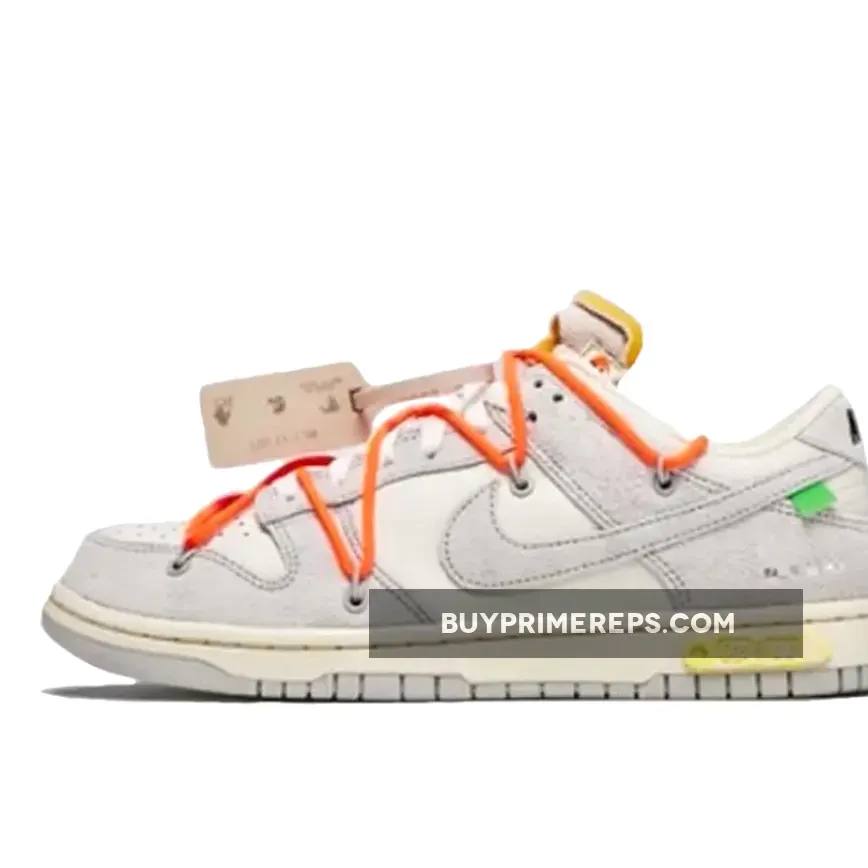 Off-White x Nike Dunk Low 