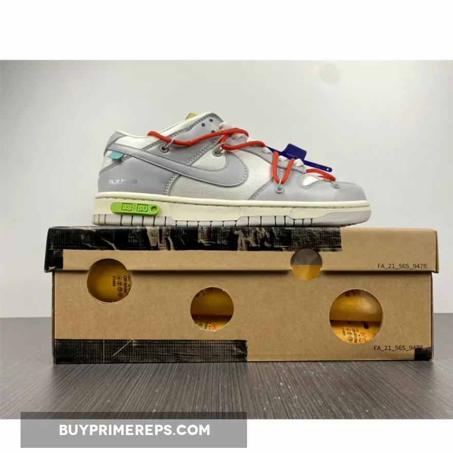 Off-White x Nike Dunk Low 