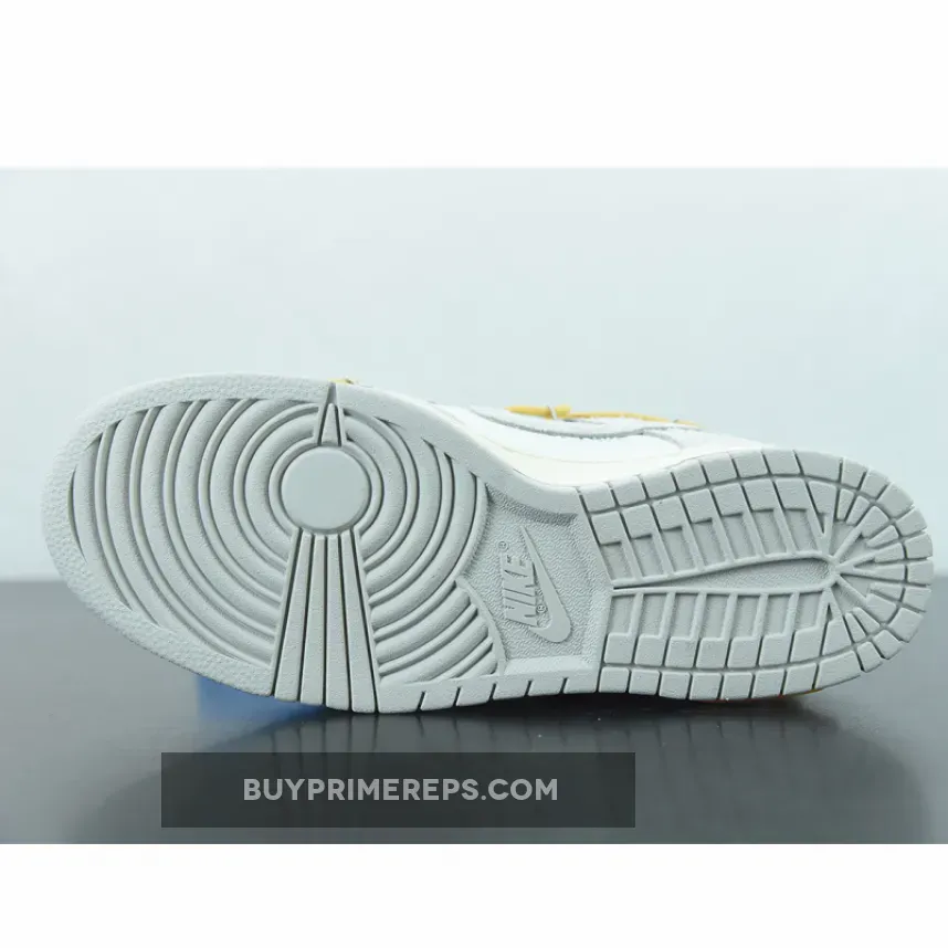 Off-White x Nike Dunk Low 